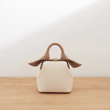 Bolso de mano texturizado de un solo hombro con diseño diagonal para mujer